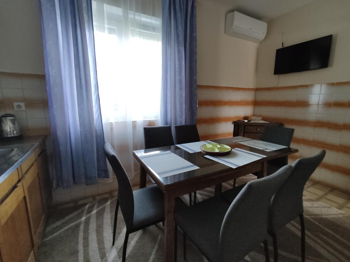 Apartment Teresa With Big Terrace Dramalj Crikvenica Bagian luar foto