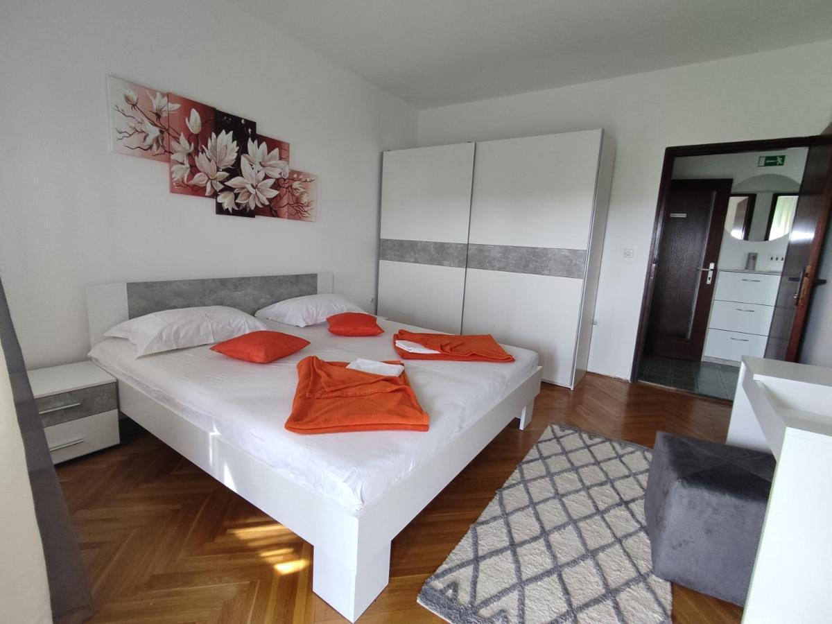 Apartment Teresa With Big Terrace Dramalj Crikvenica Bagian luar foto