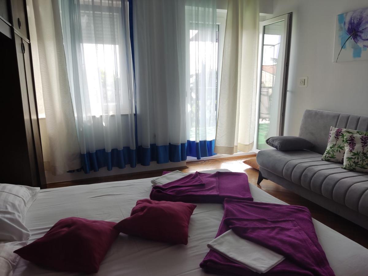 Apartment Teresa With Big Terrace Dramalj Crikvenica Bagian luar foto