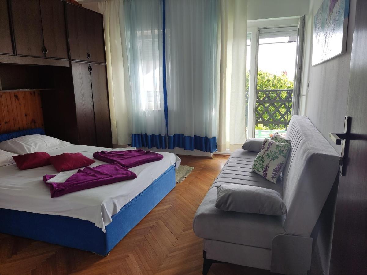Apartment Teresa With Big Terrace Dramalj Crikvenica Bagian luar foto