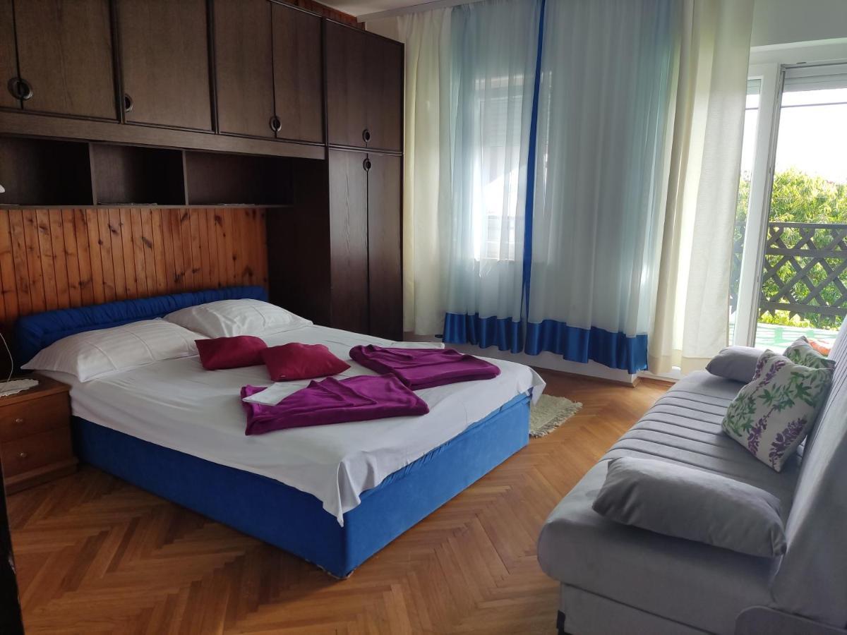 Apartment Teresa With Big Terrace Dramalj Crikvenica Bagian luar foto