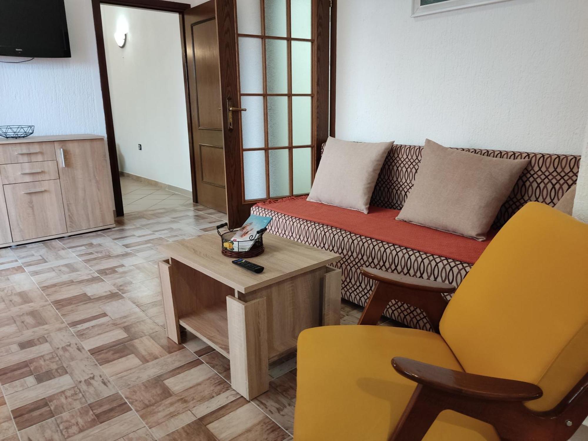 Apartment Teresa With Big Terrace Dramalj Crikvenica Bagian luar foto