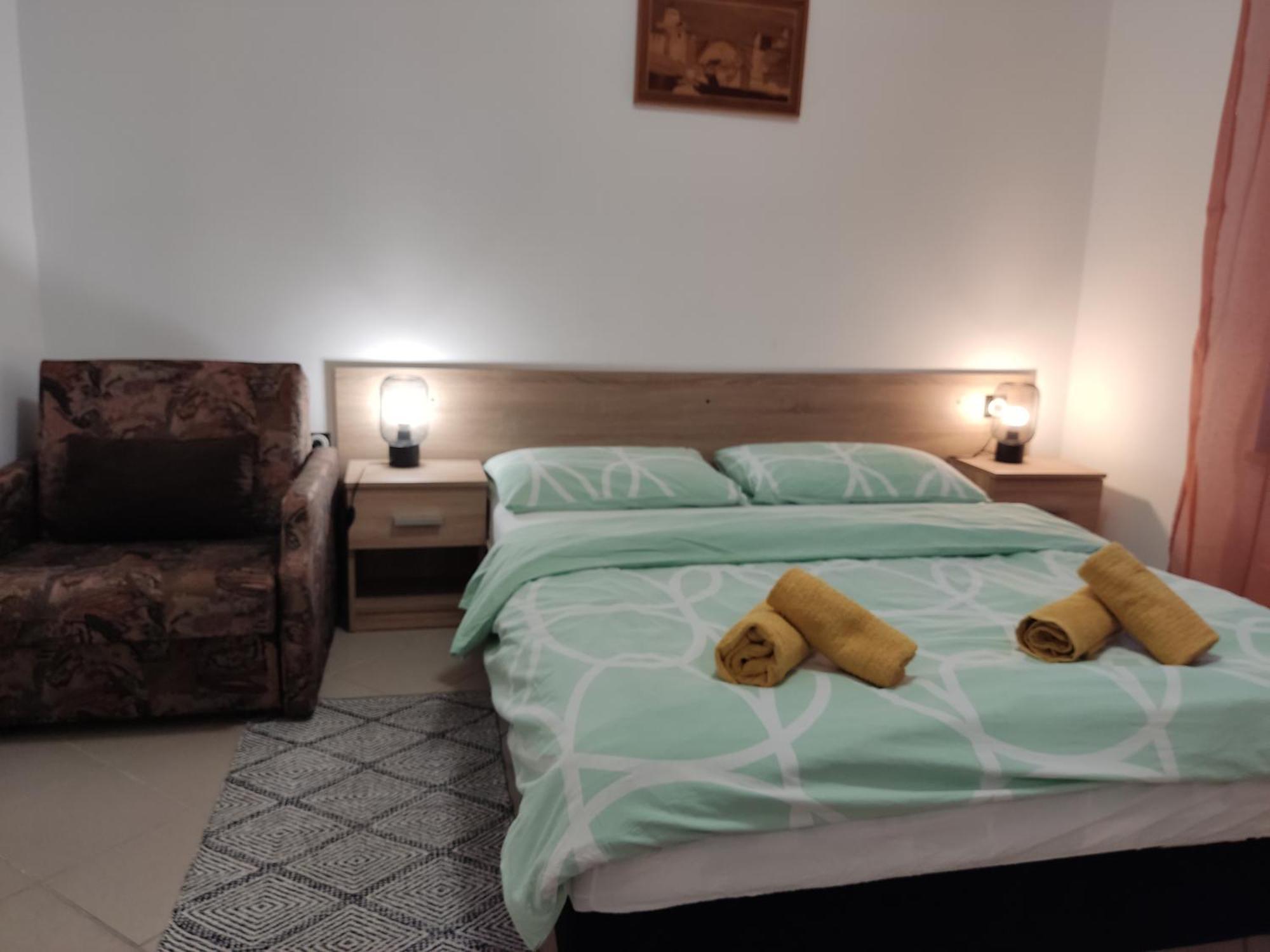 Apartment Teresa With Big Terrace Dramalj Crikvenica Bagian luar foto